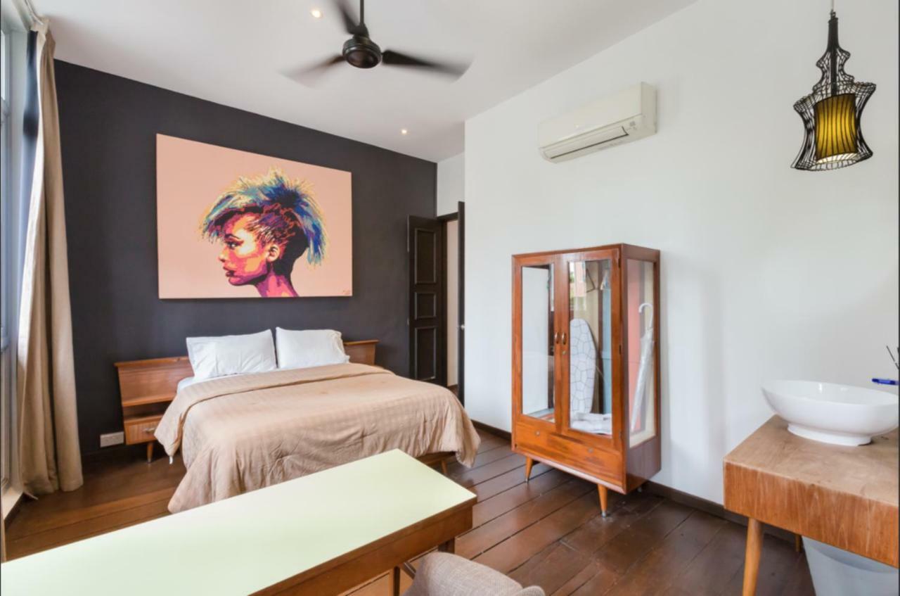 Rabbit Carrot Gun Aparthotel Singapore Exterior photo